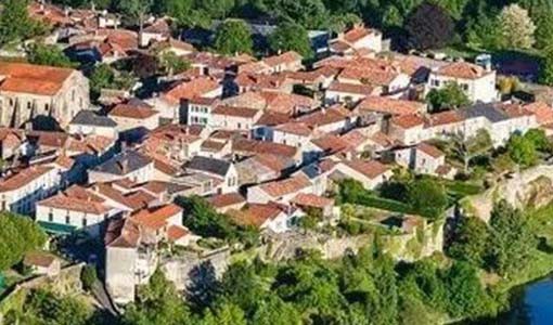 曲靖回乡建别墅为什么一定要选专业乡墅公司